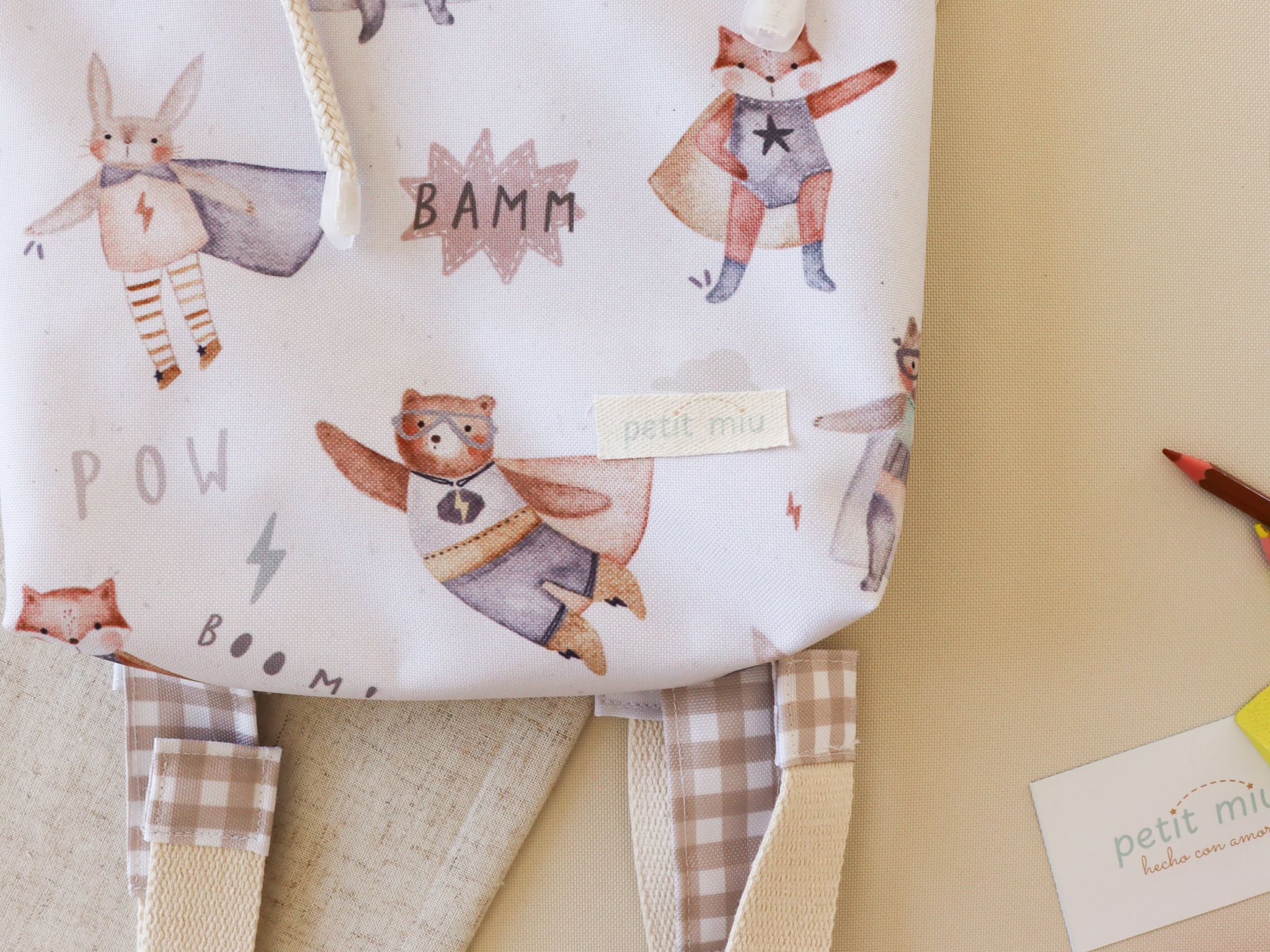 mochila algodón infantil cómic detalle mochila algodón infantil cómic detalle