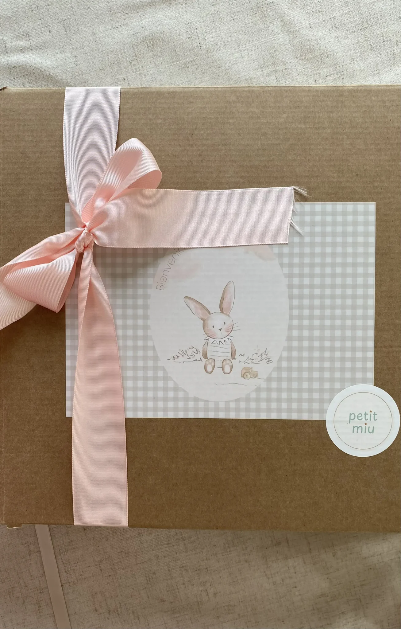 regalo-bebe-personalizado-rosa-hecho-a-mano regalo-bebe-personalizado-rosa-hecho-a-mano