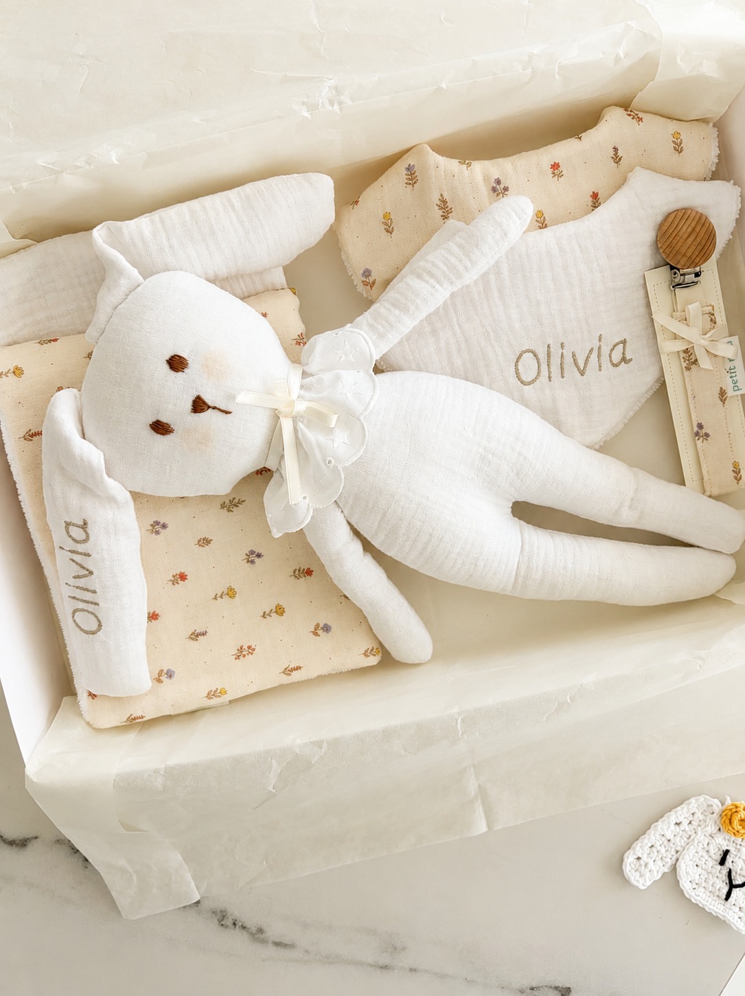 Muñeco de apego personalizado para bebé con nombre Muñeco de apego personalizado para bebé con nombre